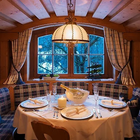 Hotel Altachhof 3*