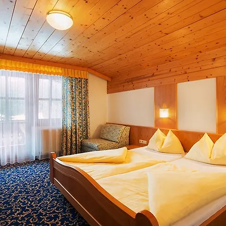 Altachhof Und - Jokercard Im Sommer Inklusive